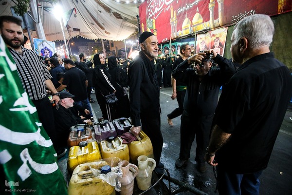 آئین مشعل گردانی عزاداران حسینی در دولت آباد تهران