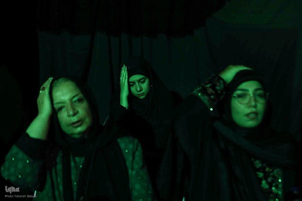 مراسم تاسوعای حسینی در امام زاده صالح(ع) تجریش