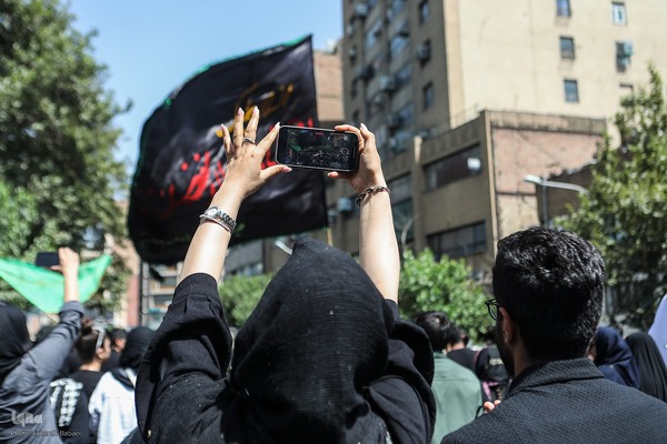 عزاداری ظهر عاشورای حسینی در تهران