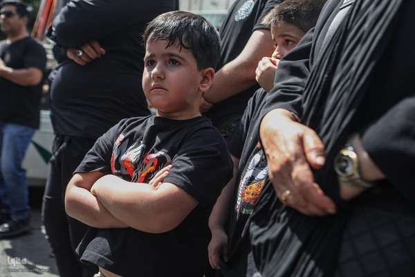 عزاداری ظهر عاشورای حسینی در تهران