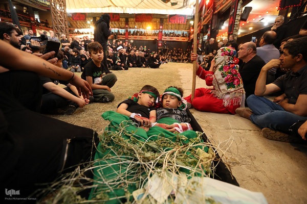 حرکت نمادین کاروان اسرای کربلا در خوانسار