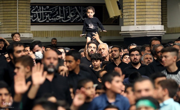 آخرین شب مراسم عزاداری حضرت اباعبدالله الحسین (علیه‌السلام)