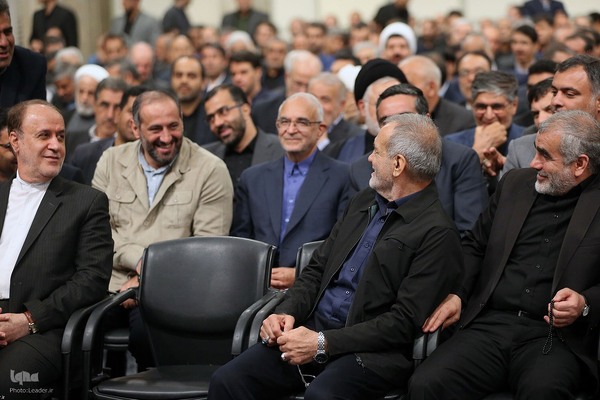 دیدار نمایندگان مجلس با رهبر معظم انقلاب