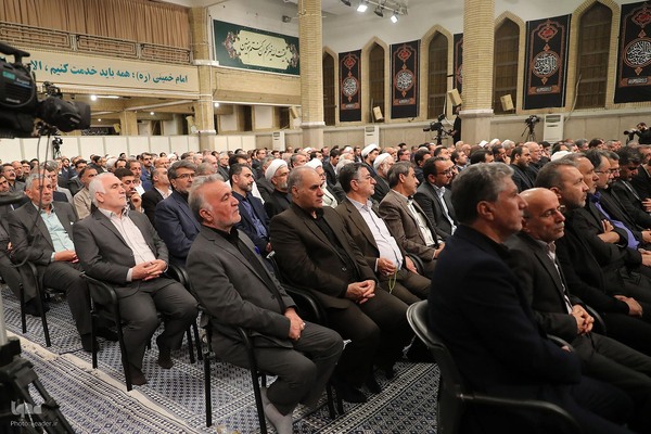 دیدار نمایندگان مجلس با رهبر معظم انقلاب