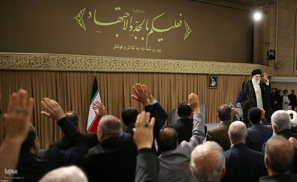 دیدار نمایندگان مجلس با رهبر معظم انقلاب