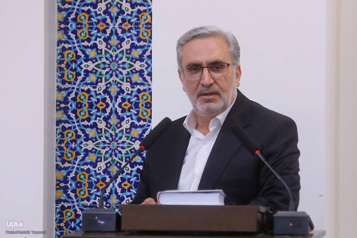 مراسم بزرگداشت علامه غلامرضا (کیوان) سمیعی کرمانشاهی