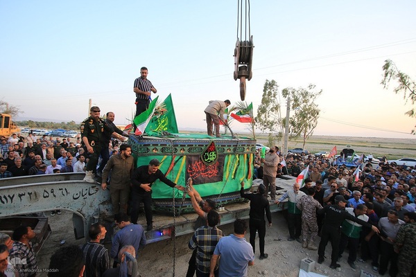 جابه‌جایی مزار شهید جواد رضایی در کازرون