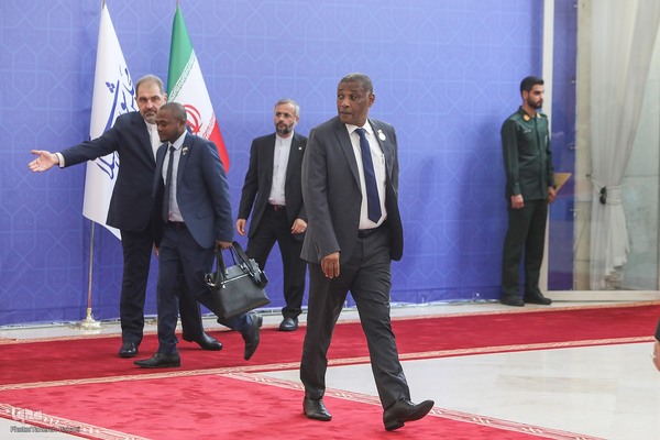 مراسم استقبال از میهمانان چهاردهمین دوره تحلیف ریاست جمهوری ایران