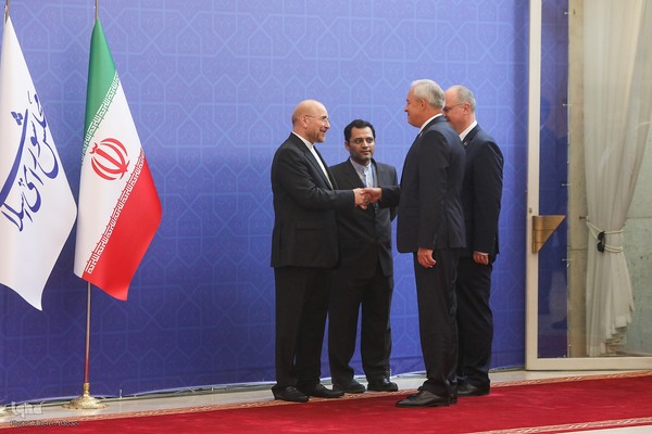 مراسم استقبال از میهمانان چهاردهمین دوره تحلیف ریاست جمهوری ایران