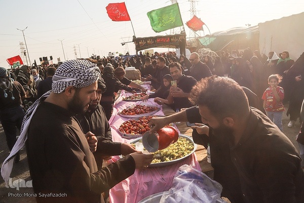 حرکت کاروان‌های پیاده‌روی اربعین به سمت شلمچه