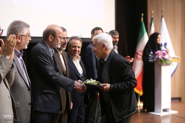 تجلیل از پیشکسوتان جهاددانشگاهی 