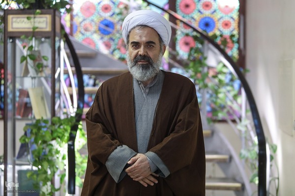 حجت الاسلام شریفانی