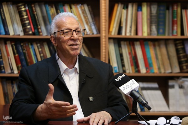 داریوش شهبازی