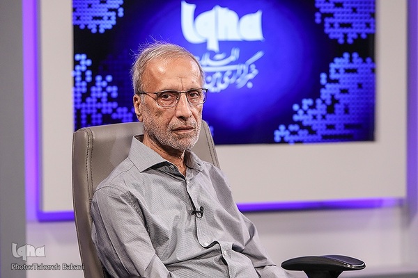 هادی خانیکی