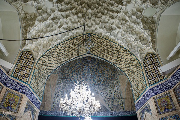 مدرسه و مسجد شیخ عبدالحسین