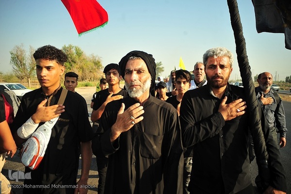 حرکت زائران اربعین از الهایی