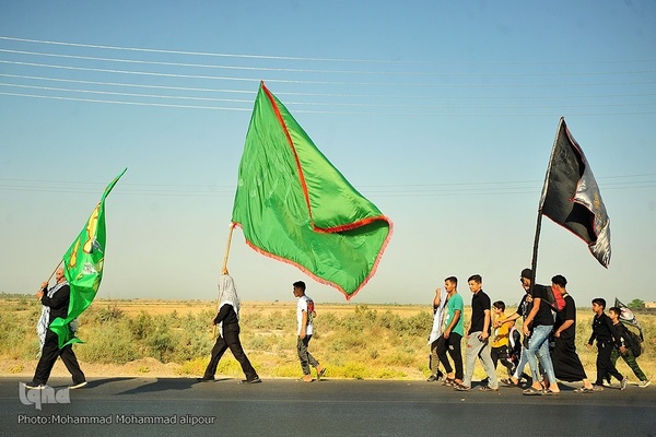 حرکت زائران اربعین از الهایی