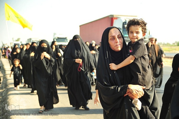 حرکت زائران اربعین از الهایی