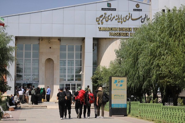 خدمات‌رسانی نیروهای هلال احمر آذربایجان غربی در مرز تمرچین‎