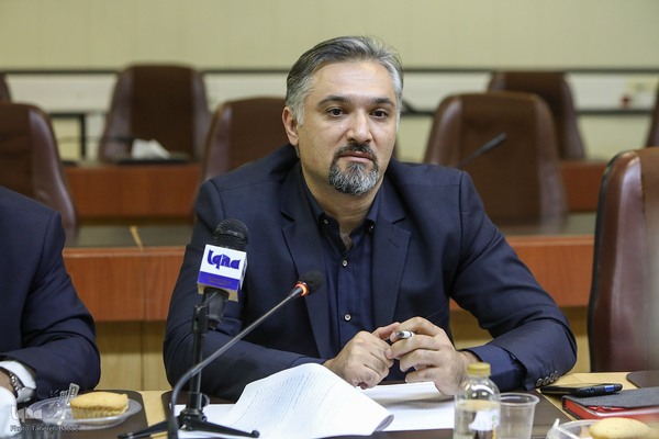  حامد اسماعیلی، مدیر گروه سواد فضای مجازی مرکز توسعه فرهنگ و هنر در فضای مجازی 