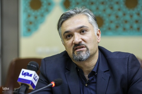  حامد اسماعیلی، مدیر گروه سواد فضای مجازی مرکز توسعه فرهنگ و هنر در فضای مجازی 