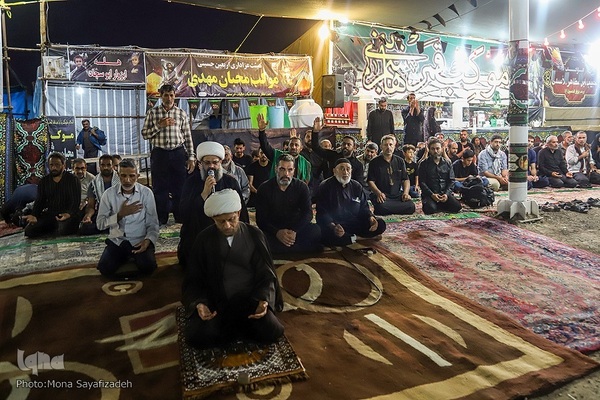 تردد شبانه زوار در مرز شلمچه