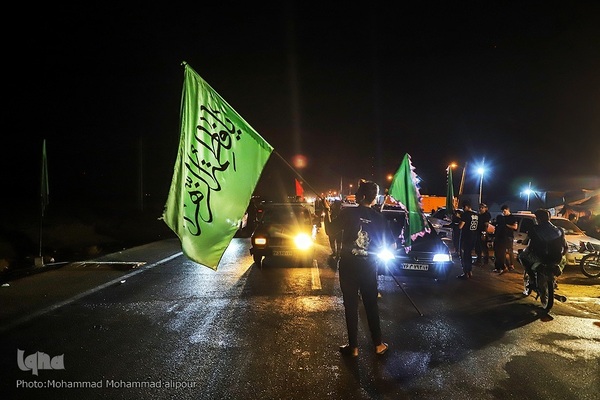 خدمت‌رسانی شبانه‌روزی مواکب حسینی به زوار در چذابه