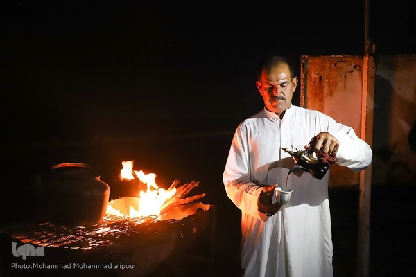 خدمت‌رسانی شبانه‌روزی مواکب حسینی به زوار در چذابه