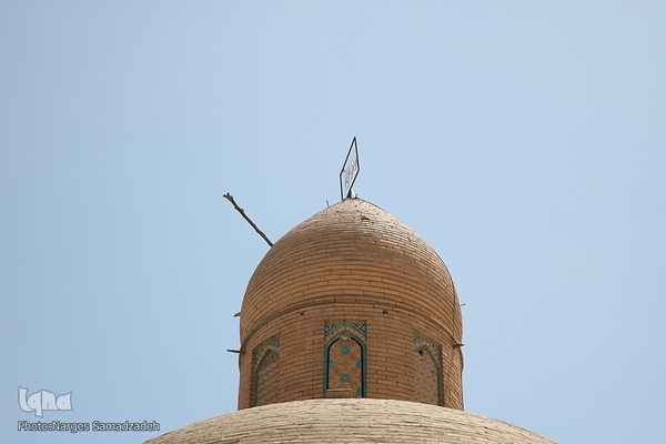 مسجد رحیم خان اصفهان؛ نگین فیروزه‌ای دوره قاجار