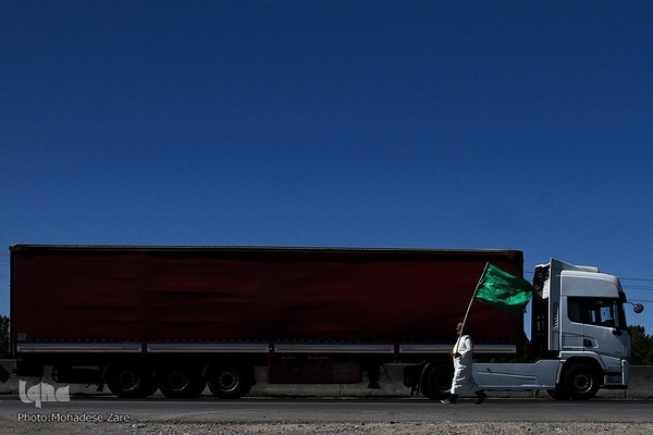 زائران پیاده امام رضا(ع)