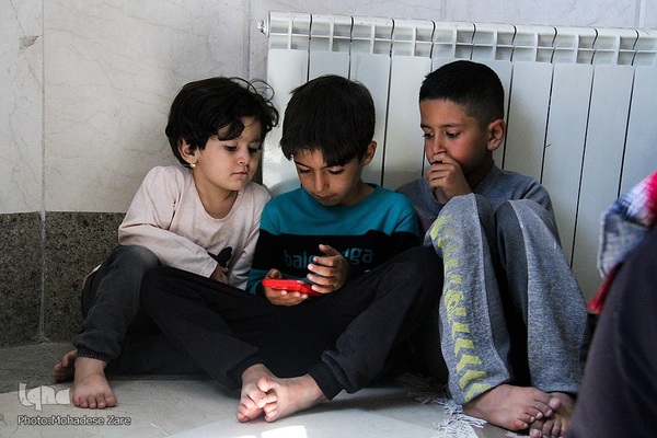 زائران پیاده امام رضا(ع)