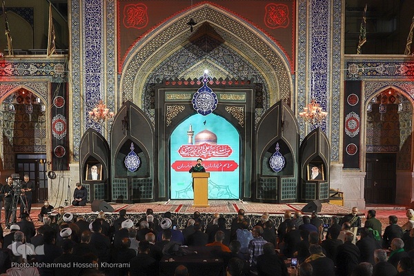 مراسم عزاداری شب شهادت امام رضا(ع) در حرم مطهر رضوی