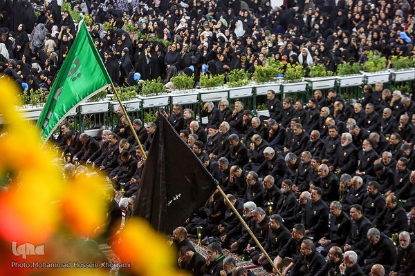 شام غریبان شهادت امام رضا(ع) در حرم مطهر رضوی