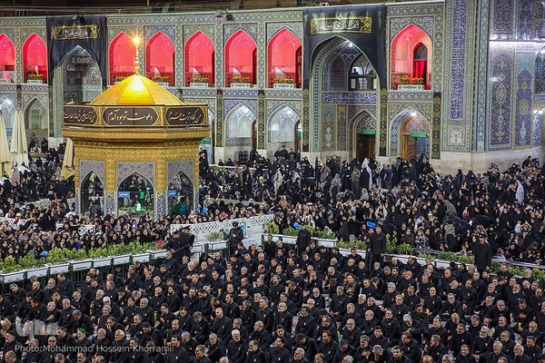 شام غریبان شهادت امام رضا(ع) در حرم مطهر رضوی