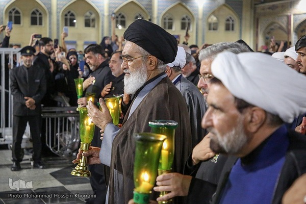 شام غریبان شهادت امام رضا(ع) در حرم مطهر رضوی