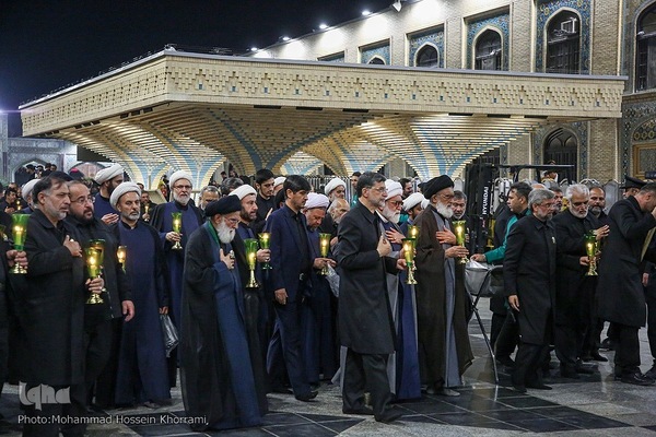 شام غریبان شهادت امام رضا(ع) در حرم مطهر رضوی