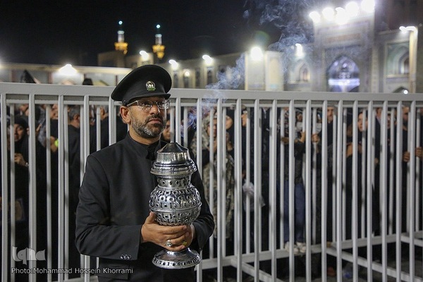 شام غریبان شهادت امام رضا(ع) در حرم مطهر رضوی