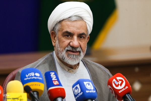 جلسه ستاد مرکزی مراسم یوم‌الله ۱۳ آبان