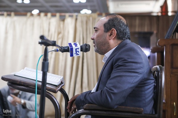 رونمایی از لوح فشرده ترتیل کامل قرآن در بیمارستان خاتم‌الانبیاء(ص)