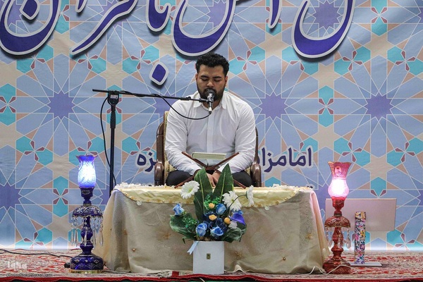 دیدارعوامل اجرایی سی و هشتمین جشنواره ملی قرآن با پدر شهید آیت‌الله آل‌هاشم‎
