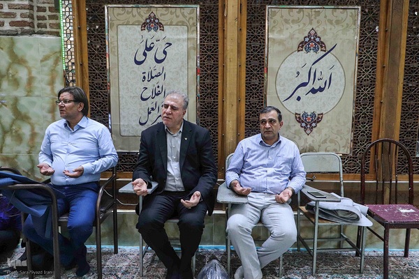 دیدارعوامل اجرایی سی و هشتمین جشنواره ملی قرآن با پدر شهید آیت‌الله آل‌هاشم‎