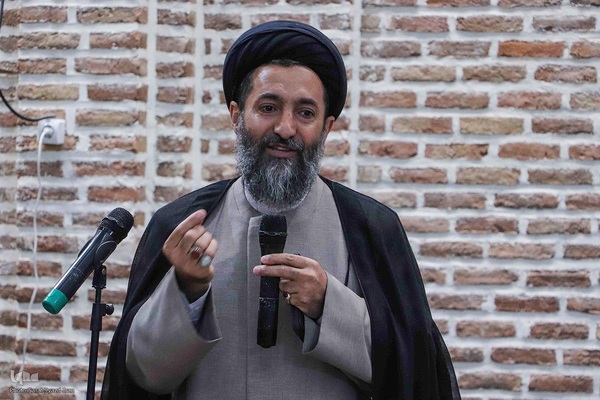 دیدارعوامل اجرایی سی و هشتمین جشنواره ملی قرآن با پدر شهید آیت‌الله آل‌هاشم‎