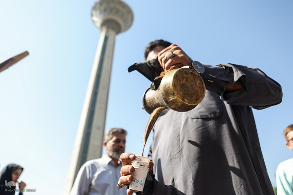 آئین «شکر خدمت»