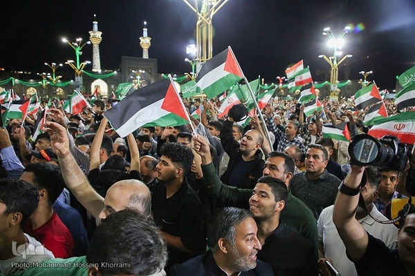 بزرگترین محفل قرآنی جهان، در حرم مطهر رضوی