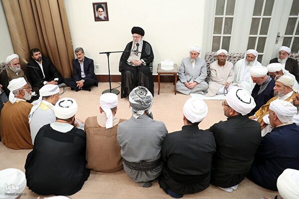 دیدار جمعی از علما، امامان جمعه و مدیران مدارس علمیه اهل سنت سراسر کشور