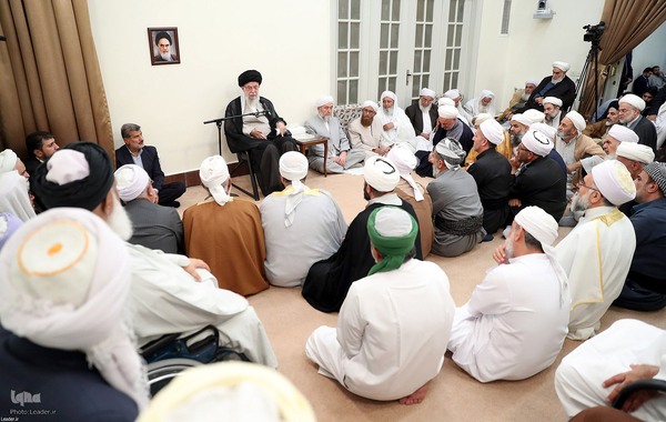 دیدار جمعی از علما، امامان جمعه و مدیران مدارس علمیه اهل سنت سراسر کشور