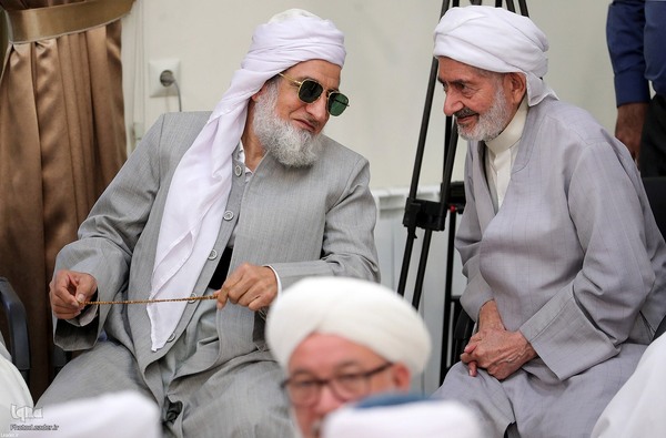 دیدار جمعی از علما، امامان جمعه و مدیران مدارس علمیه اهل سنت سراسر کشور