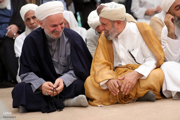 دیدار جمعی از علما، امامان جمعه و مدیران مدارس علمیه اهل سنت سراسر کشور