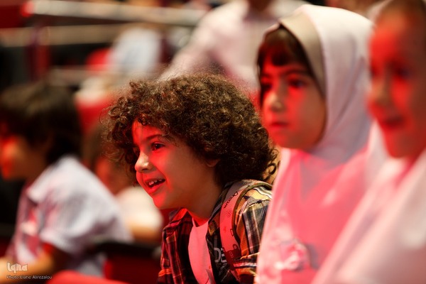 مراسم نمادین جشن غنچه‌ها