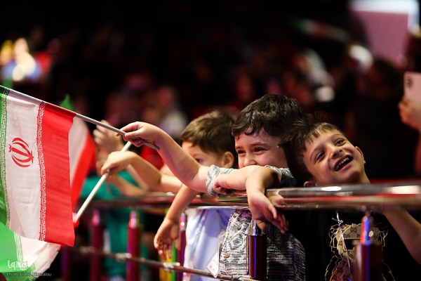 مراسم نمادین جشن غنچه‌ها